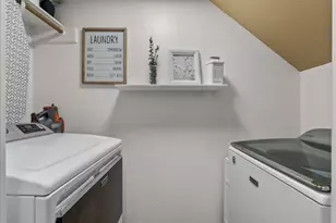 311 Welford Ln, Highlands, TX 77562 - Photo 23