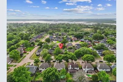 311 Welford Lane, Highlands, TX 77562 - Photo 45