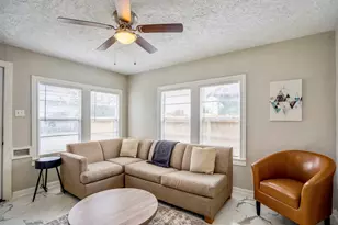 5411 Arapahoe St, Houston, TX 77020 - Photo 3