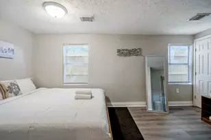 5411 Arapahoe St, Houston, TX 77020 - Photo 25