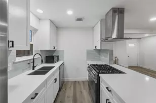9618 Glenwood Forest Dr, Houston, TX 77078 - Photo 9