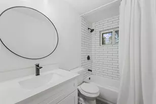 9618 Glenwood Forest Dr, Houston, TX 77078 - Photo 13