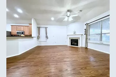 6715 Pheasant Oak Drive, Houston, TX 77083 - Photo 11