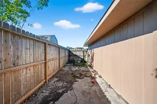 405 Tudor Ct, Deer Park, TX 77536 - Photo 45