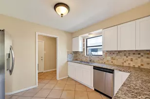 405 Tudor Ct, Deer Park, TX 77536 - Photo 19