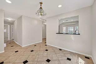 9918 Pierre Ct, Houston, TX 77089 - Photo 5