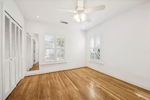 2409 Dryden Rd, Houston, TX 77030 - Photo 17