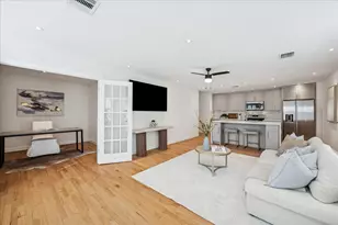 2409 Dryden Rd, Houston, TX 77030 - Photo 25