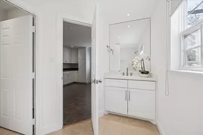 2409 Dryden Road, Houston, TX 77030 - Photo 13