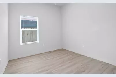 9725 Kerr Street #A, Houston, TX 77029 - Photo 27