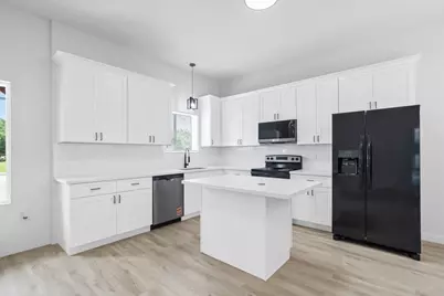 9725 Kerr Street #A, Houston, TX 77029 - Photo 7
