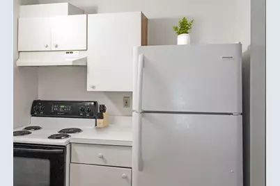 330 Main St, Fairhaven, MA 02719 - Photo 7