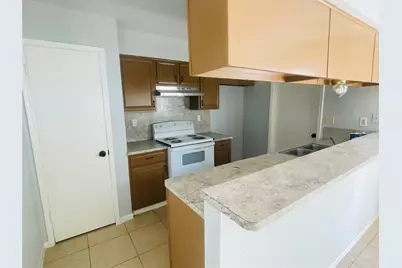 12223 W Village Drive #D, Houston, TX 77039 - Photo 5