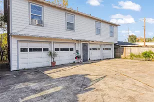 8451 1/2 Howard Dr, Houston, TX 77017 - Photo 11