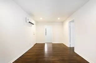 8451 1/2 Howard Dr, Houston, TX 77017 - Photo 7