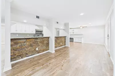 5333 Richmond Avenue #11, Houston, TX 77056 - Photo 7