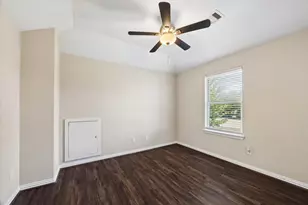 660 Oak Cir Dr E, Conroe, TX 77301 - Photo 29