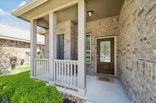660 Oak Cir Dr E, Conroe, TX 77301 - Photo 3