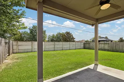 660 Oak Circle Drive E, Conroe, TX 77301 - Photo 31