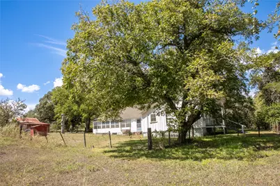 12819 W Burton Street, Burton, TX 77835 - Photo 5