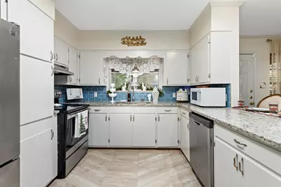 5590 Kohler Street, Beaumont, TX 77706 - Photo 15