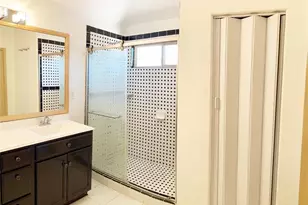 5603 Sunfall Bend Ln, Katy, TX 77449 - Photo 9