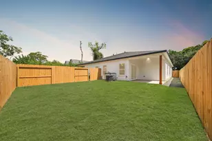 7817 Beckley St, Houston, TX 77088 - Photo 23