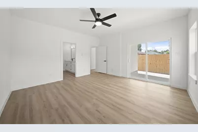 7817 Beckley Street #A/B, Houston, TX 77088 - Photo 15