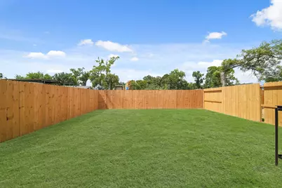 7817 Beckley Street #A/B, Houston, TX 77088 - Photo 25