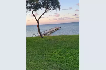 45 Jefferson Avenue, Port Lavaca, TX 77979 - Photo 25