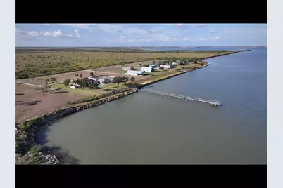 45 Jefferson Avenue, Port Lavaca, TX 77979 - Photo 3