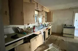 5845 Darling St, Houston, TX 77007 - Photo 9