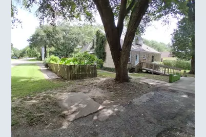 1304 Rhodora Street, La Marque, TX 77568 - Photo 9
