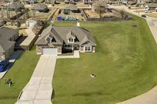 12371 N Chestnut Hls Dr, Conroe, TX 77303 - Photo 7