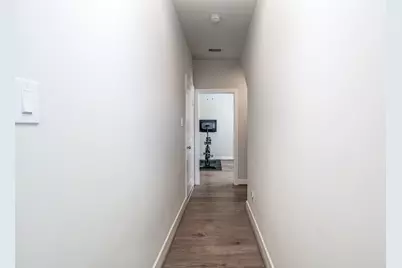 4919 Avenue J, Houston, TX 77011 - Photo 9