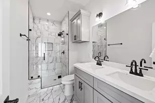 8634 Scott B St, Houston, TX 77051 - Photo 13