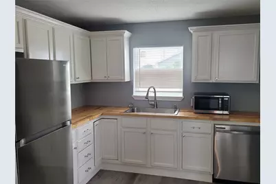 5211 Avenue S Up S, Galveston, TX 77551 - Photo 3