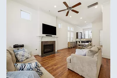 9427 London Bridge Station, Houston, TX 77045 - Photo 3