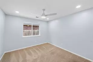 3910 Crystal Pass Ct, Katy, TX 77449 - Photo 3