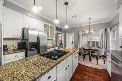 7406 Summer Trail Drive, Sugar Land, TX 77479 - Photo 17