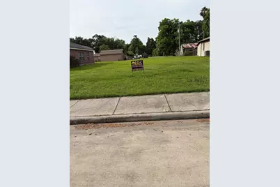 2906 Carmel Street, Houston, TX 77091 - Photo 1