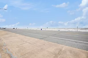 7312 Seawall Blvd, Galveston, TX 77551 - Photo 25