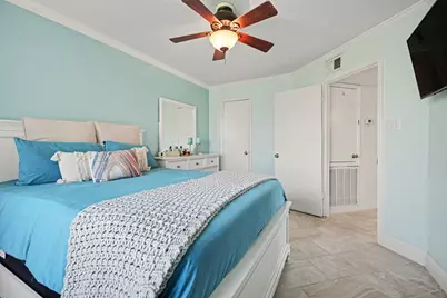 7312 Seawall Boulevard #103, Galveston, TX 77551 - Photo 15