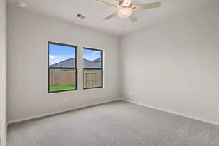 1950 Stargazer Ln, Angleton, TX 77515 - Photo 15