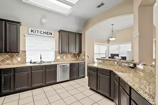 3106 Valley Ct, Manvel, TX 77578 - Photo 3