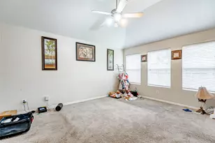 10627 Ince Ln, Houston, TX 77040 - Photo 9