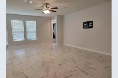 10342 Aldrin Drive, Rosharon, TX 77583 - Photo 7