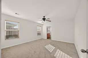 2630 Skyview Crest Ct, Houston, TX 77047 - Photo 9