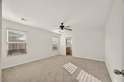2630 Skyview Crest Court, Houston, TX 77047 - Photo 9