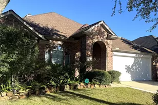 2910 Sandleigh Dr, Spring, TX 77388 - Photo 3